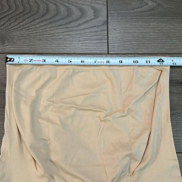 Belly‎ Bandit Nude Maternity Support Mid Thigh Shorts Size Medium - Picture 9 of 10